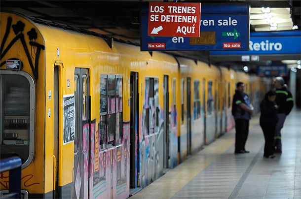 Pianelli: No habrá paro mientras sigamos dialogando