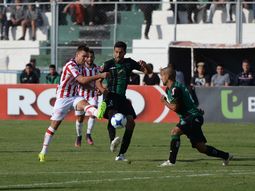 El Santo y el Tatengue aburrieron a todos en San Juan El Santo y el Tatengue aburrieron a todos en San Juan