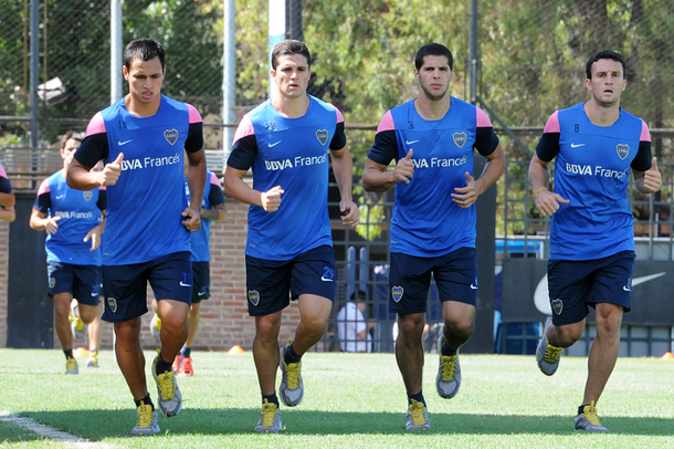 Se lesionó Joel Acosta: ¿Boca puede incorporar un tercer refuerzo?