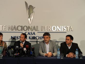 Suspenden principales cierres de campaña por la tragedia