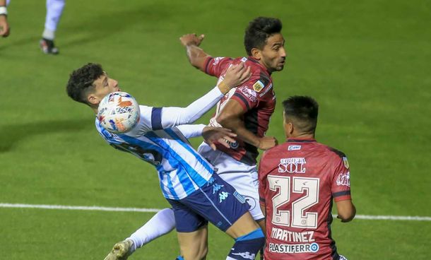 Central Córdoba recibe a Racing por la décima fecha de la LPF 2022.