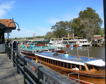 Los isleños de Tigre cortarán el río por el aumento de las lanchas