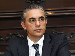 carlotto cuestiono a macri y massa carlotto cuestiono a macri y massa