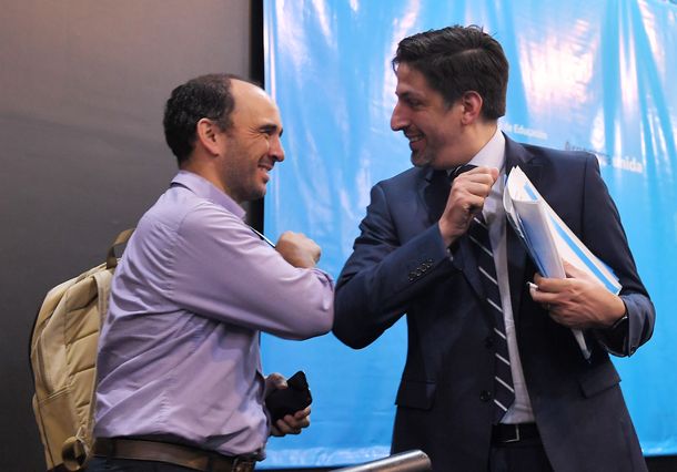 El ministro de Educaci&oacute;n