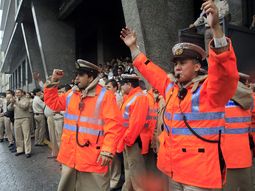 llego al edificio guardacostas el acuartelamiento de prefectos llego al edificio guardacostas el acuartelamiento de prefectos