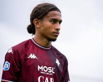 Alarma en Francia: grave estado de un jugador del Metz tras el incendio en Suiza