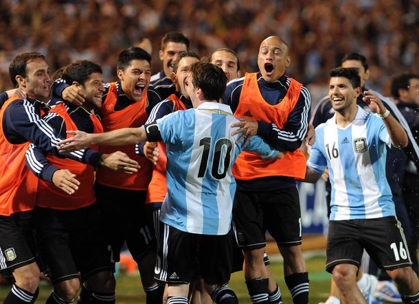 ¿Se viene el amistoso entre Argentina e Italia para homenajear al Papa?