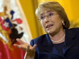 Recién llegada a su segunda presidencia, Bachelet enfrenta la primera tragedia