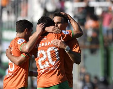 Banfield de Avellaneda: el Taladro quiere a un jugador de Racing y otro de Independiente