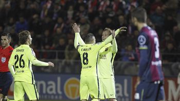 sin sus mejores jugadores, barcelona aplasto al modesto huesca sin sus mejores jugadores, barcelona aplasto al modesto huesca