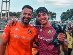 se retiro jorge carranza, el jugador mas longevo del futbol argentino se retiro jorge carranza, el jugador mas longevo del futbol argentino