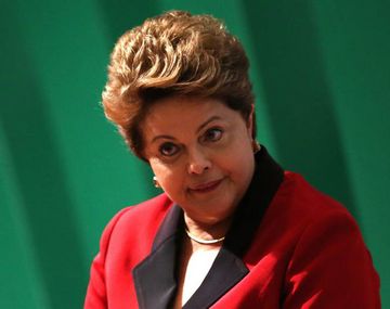 Brasileros culpan a Dilma por la corrupción