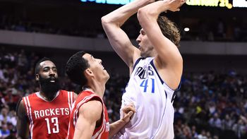 con seis puntos de prigioni, houston le gano a dallas mavericks con seis puntos de prigioni, houston le gano a dallas mavericks