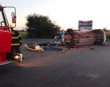 Tragedia en la autopista Rosario-Santa Fe: tres muertos por el vuelco de un auto