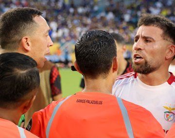 Marchesín reveló cómo fue su charla con Otamendi tras el cruce