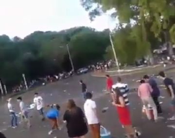 Botellazos en la Costanera de Paraná