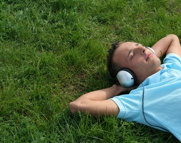 La industria de la música creció por primera vez en trece años