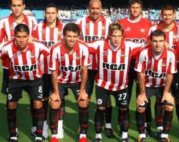 Jugó en River, Estudiantes y en la Premier League, pero en la actualidad adiestra halcones.&nbsp;