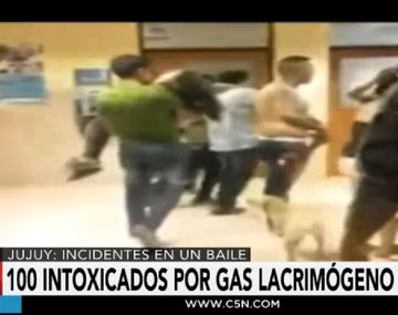 Un hombre tiró una bomba lacrimógena en el centro de la pista