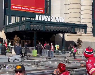 Un tiroteo en los festejos de los Kansas Chiefs dejó un muerto y varios heridos