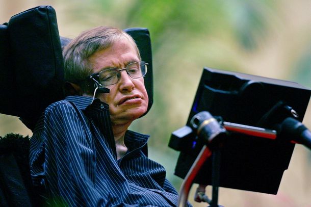 ¿Cuál es el nuevo sistema utilizado por Stephen Hawking para comunicarse?