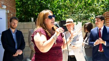 El Frente Amplio busca investigar los cinco casos de otorgamientos directos de viviendas en los que está involucrada Irene Moreira. El Frente Amplio busca investigar los cinco casos de otorgamientos directos de viviendas en los que está involucrada Irene Moreira.