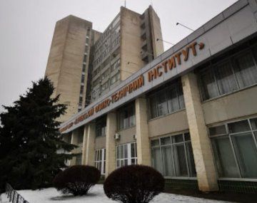 Denuncian bombardeos rusos a un reactor nuclear experimental en Jarkov