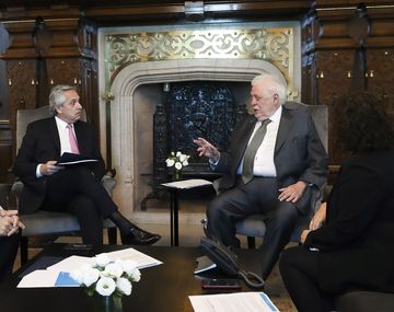 Santiago Cafiero, Alberto Fern&aacute;ndez y Gin&eacute;s Gonz&aacute;lez Garc&iacute;a manten&iacute;an reuniones para hablar del coronavirus en Argentina