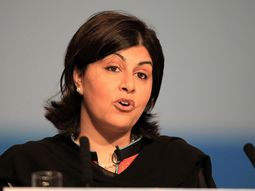 renuncia la canciller britanica: no soporto lo de gaza renuncia la canciller britanica: no soporto lo de gaza