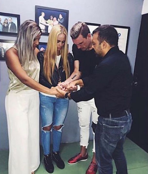 El arquero se despidió junto a los suyos