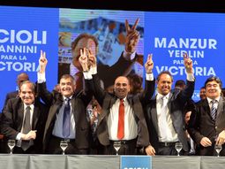 contundente demostracion de respaldo a la candidatura presidencial de scioli contundente demostracion de respaldo a la candidatura presidencial de scioli