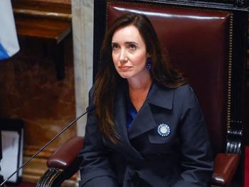 Victoria Villarruel disparó contra Axel Kicillof por los libros usados en Educación Sexual