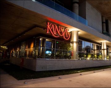 Las disculpas de Kansas tras discriminar a una mujer coreana