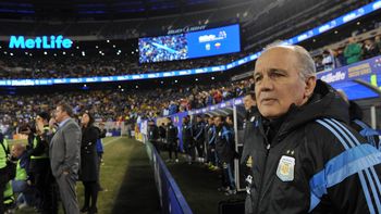 sabella despejo la duda sobre tevez: no hablo de los no convocados sabella despejo la duda sobre tevez: no hablo de los no convocados
