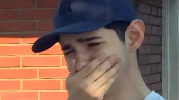 el llanto del hijo del carpintero asesinado en laferrere: no me pude despedir de mi papa el llanto del hijo del carpintero asesinado en laferrere: no me pude despedir de mi papa