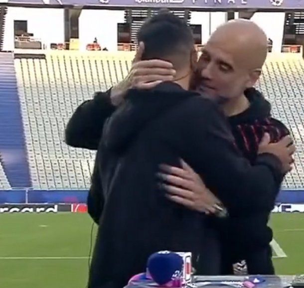 El insólito cruce de Pep Guardiola con el Kun Agüero: Te llevás..