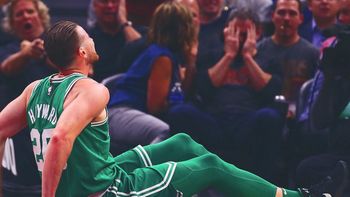 Gordon Hayward se destrozó la pierna Gordon Hayward se destrozó la pierna
