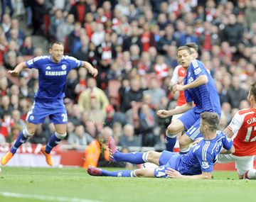 Arsenal no pudo con el Chelsea y sigue lejos de la punta de la Premier