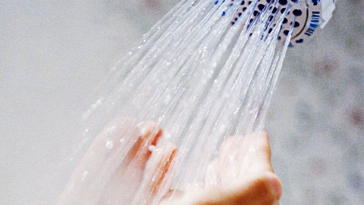 Una mujer murió por la descarga de una ducha eléctrica
