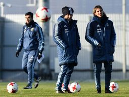 ¿una cara nueva en la seleccion? el galgo schelotto, el tapado de sampaoli ¿una cara nueva en la seleccion? el galgo schelotto, el tapado de sampaoli
