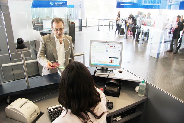 Migraciones acusó a la AGN de tener intencionalidad política