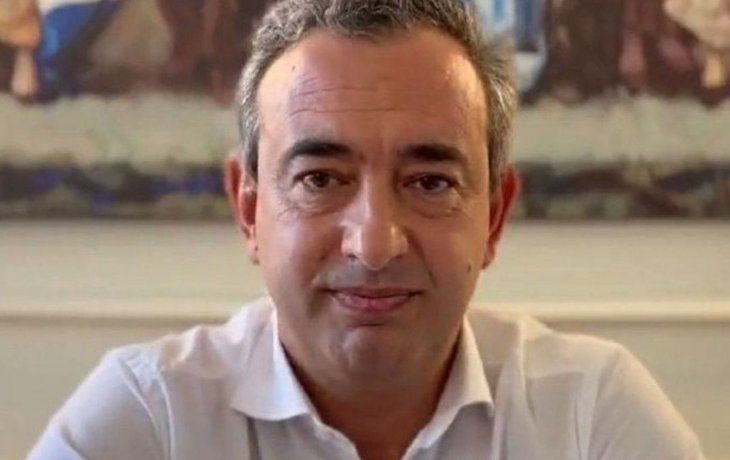 El intendente de Rosario reveló que sufre una patología prostática