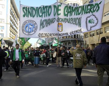 Confirman la marcha de camioneros del próximo lunes