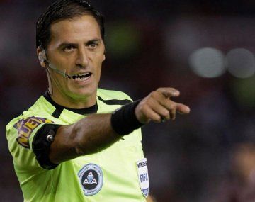 Mauro Vigliano deberá dirigir a River en medio de toda la polémica