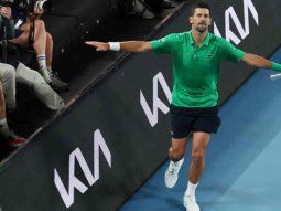 djokovic, imparable: 400 victorias en grand slams y alcanzo a federer en el abierto de australia djokovic, imparable: 400 victorias en grand slams y alcanzo a federer en el abierto de australia