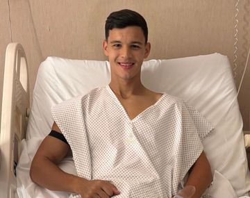 Racing informó que Valentín Carboni fue operado con éxito tras su lesión ligamentaria en la rodilla