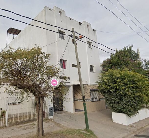 Le cortó las venas para bajarle el ritmo cardiaco y la mató