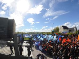 cfk recordo a nestor con una ceremonia intima en santa cruz cfk recordo a nestor con una ceremonia intima en santa cruz
