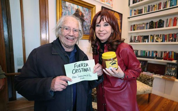 Adolfo Pérez Esquivel visitó a Cristina Fernández de Kirchner.
