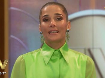 El look de Juana Viale en el primer Almozando con su nombre: seda y transparencia